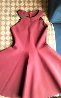 ملابس • للبيع