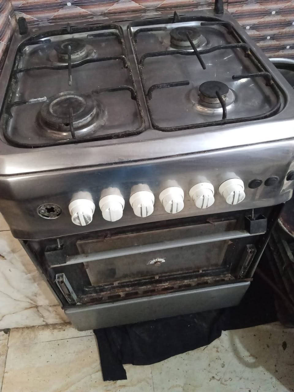غراض للبيع


**إذا كنت صاحب هذا الإعلان وتريد حذفه لأي سبب، رجاءا أرسل رسالة إلى الدعم الفني**