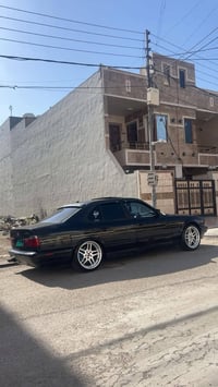 بیئم 528گێرى عادي مەکینە و ئەکسل بەشەرت سەنەویە وەکالەیە واجی هەیە پاک...