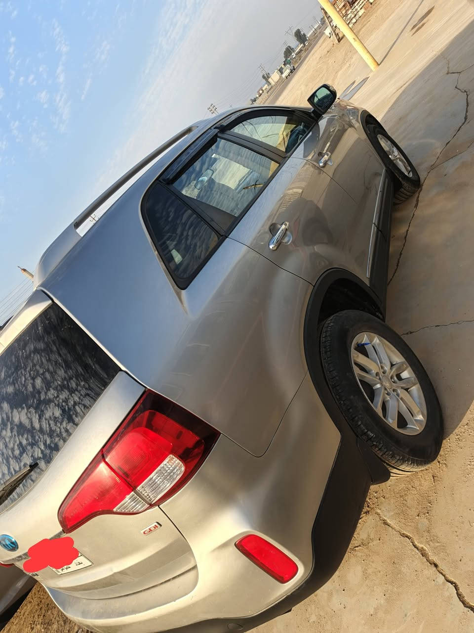 كيا سورنتو موديل 2015 سيارة حلوه سعر140وبيه مجال مكينه4رقم الهاتف ***********
