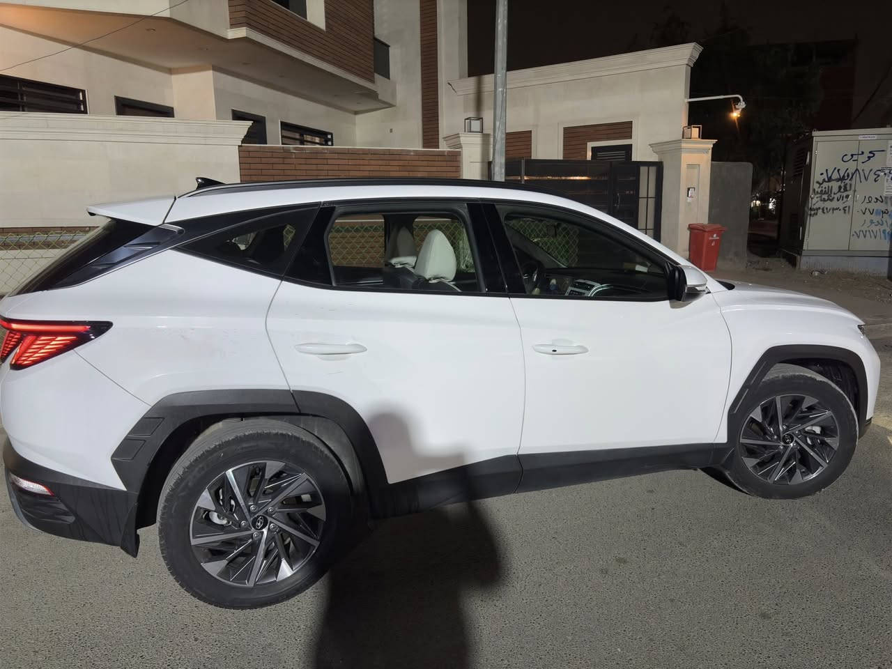 توكسان 2024 خليجي
كفاله عامه القماره بيها اثر حالوب ماشيه 35 الف كيلو
محرك ٢٠٠٠ دوش
فول مواصفات للاخير ماعدا الفتحة
بصمه ترحيب تشغيل عن بعد بردات حساسات امامي خلفي
لدات امامي خلفي
شاحن واير ليس
كشنات كهرباء الاماميه
سبير منازل
شاشة كيجات دجتال
هندبريك بصمه
الموقع الوزيريه 
السعر 205 ورقات 
***********
