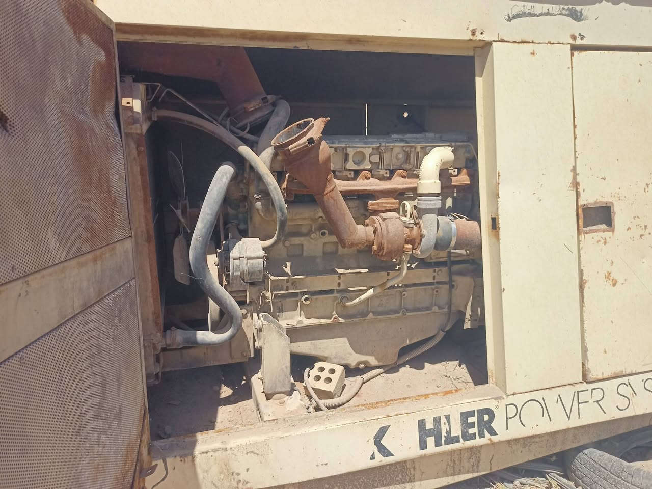 السلام عليكم من رخصة صاحب الكروب ؟ للبيع للبيع مستعجل مولدة نوع دويز 6 سلندر توليد 176kv تبريد المحرك مي محرك شغال شرط الفحص نقص راس توليد فقط الشراي والمهتم يتصل ع الرقم *********** مكان المولده بابل سدة الهندية
