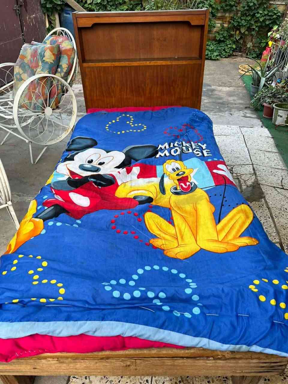 الستاند 15 
الزوليه 15 
الجربايه 30 
التلفزيون 75 
غراض القطه 25
مكاني دوره


**إذا كنت صاحب هذا الإعلان وتريد حذفه لأي سبب، رجاءا أرسل رسالة إلى الدعم الفني**