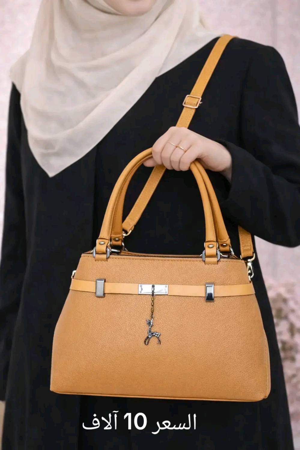 حقائب نسائيه كوالتي عالي
توصيل 3 آلاف فقط لكل المحافظات 
#حقائب #ملابس #هدايا #توصيل #حقيبه