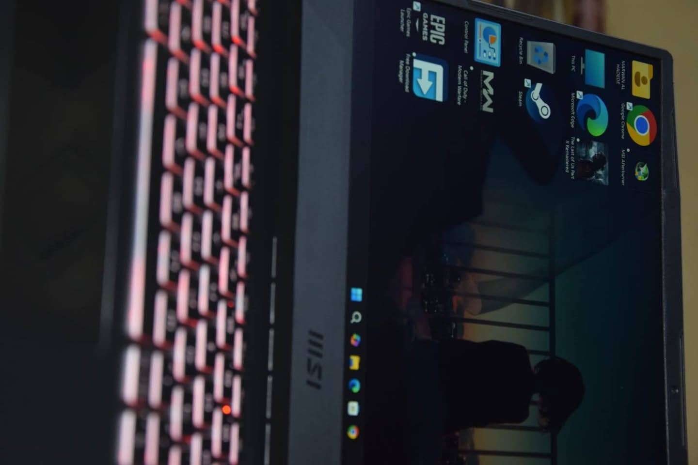 🔥 MSI Pulse GL66 للألعاب – أداء قوي وحالة ممتازة 🔥🔥 MSI Pulse GL66 للألعاب – أداء 
🔥 MSI Pulse GL66 للألعاب – أداء قوي وحالة ممتازة 🔥
💻 المعالج: Intel Core i7-11800H (جيل 11 – أداء عالي للألعاب والتصميم)
🧠 الذاكرة: 16GB RAM DDR4 – تشغيل سلس وتعدّد مهام بدون تهنيج
🎮 كرت الشاشة: NVIDIA RTX 3070 8GB GDDR6 – يشغّل أحدث الألعاب على أعلى الإعدادات + Ray Tracing
💾 التخزين: 512GB M.2 NVMe SSD – سرعة إقلاع وتشغيل ألعاب خرافية
🖥 الشاشة: 15.6 بوصة FHD بمعدل تحديث 144Hz – سلاسة عالية وبدون تقطيع
⌨ الكيبورد: RGB Gaming Keyboard – إضاءة جميلة وتحكّم ممتاز
❄ التبريد: نظام تبريد قوي من MSI – أداء ثابت حتى مع اللعب الطويل
✨ الحالة: نظيف 100% – استخدام شخصي خفيف
📦 الملحقات: الأغراض كاملة (شاحن + كرتون)
🎯 الاستخدام: ألعاب – تصميم – مونتاج – بث مباشر

واتساب: ***********
