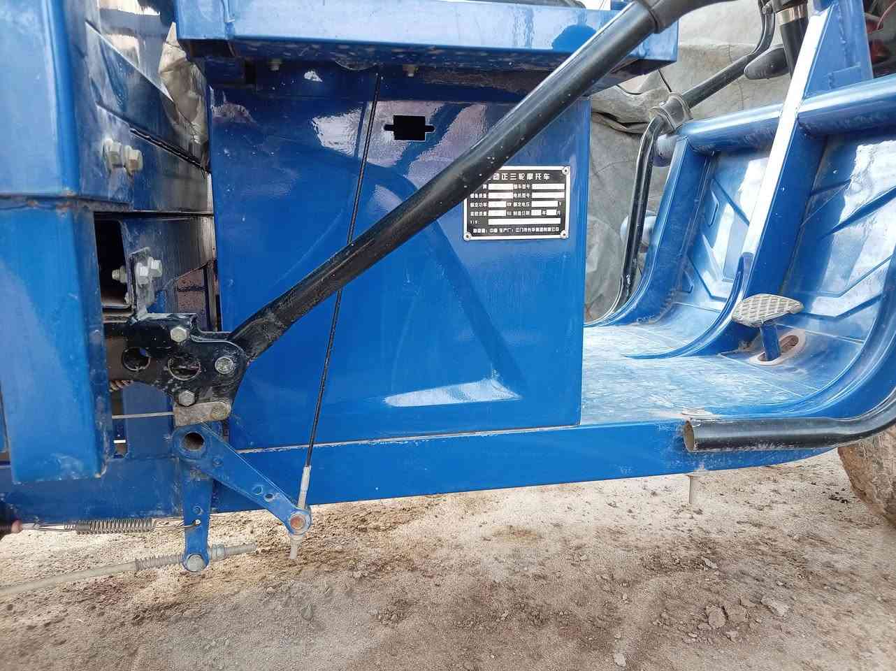 ستوته شحن للبيع موديل 2025 شرط بطاريات صار سبوع من شادهن سعرها 1 مليون وبيها مجال رقم هاتف *********** مكاني بغداد قرب جزيره سياحيه
