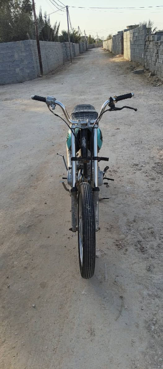 سلام عليكم للبيع درجة 4كير كلك مكفولة من السرقه درجة نضيفه انضف من الصور
مكينه ناعمه وخير من لله سعر 325ولشراي بي خير ويدلل
للستفسار الرقم ***********
