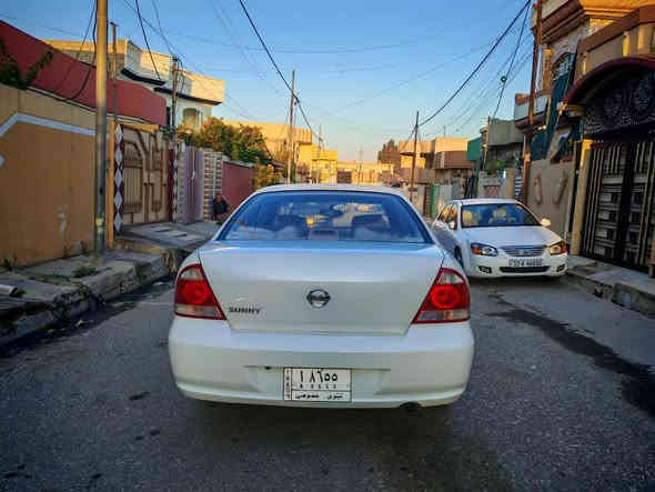 السلام عليكم 
نيسان صني كير محرك شرط كير اتوماتيك 
تدفئة تبريد شغال رقم نينوى الماني بإسمي شرط التحويل ٣قطع صبغ بدون دواخل سياره جاهزه بدون اي نقص للإستفسار *********** السعر ٩٣
