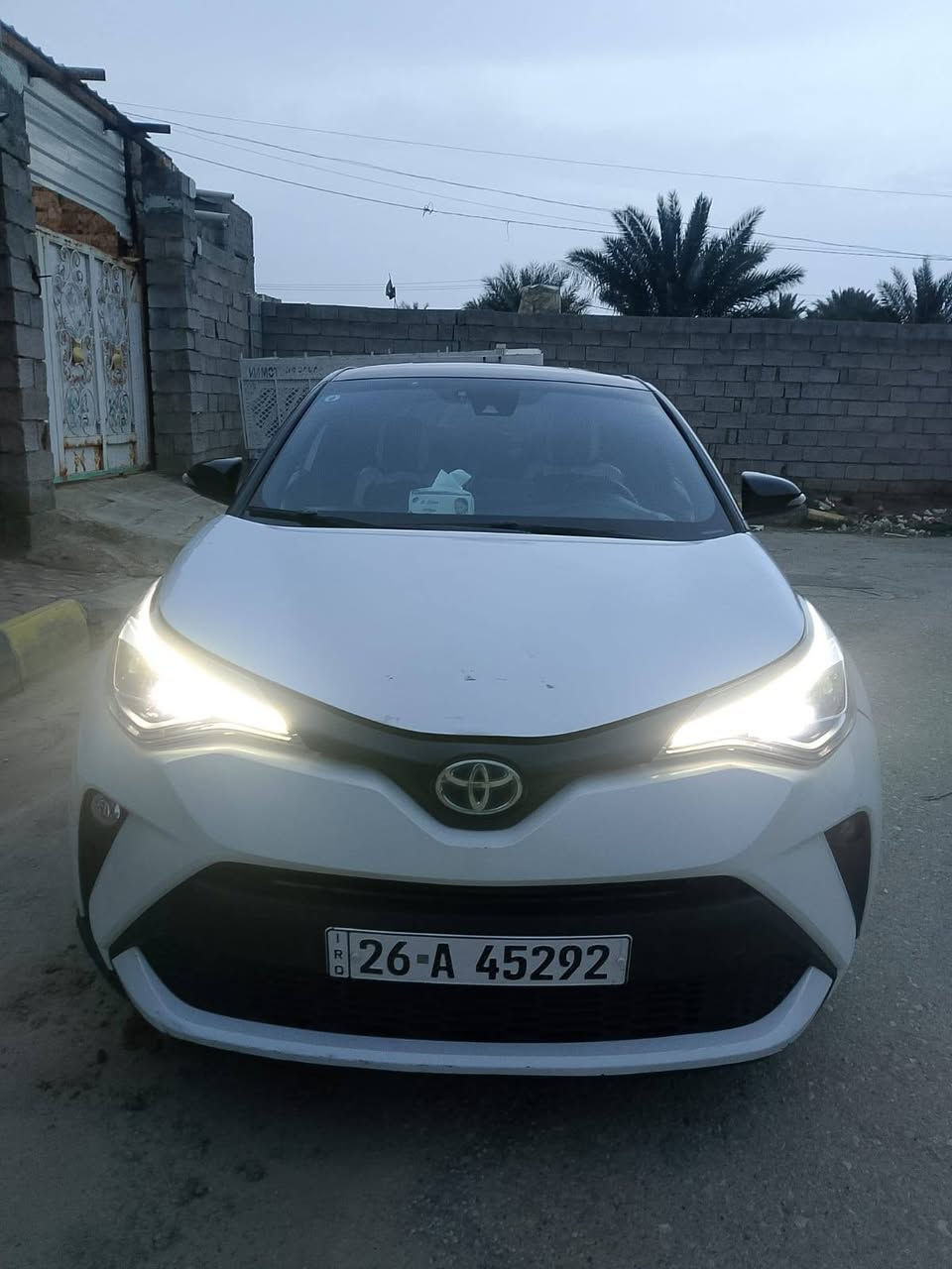 تيوته C-HR2023 رقم صلاح الدين انكليزي شراط التحويل هايبرد بازين 1800 ***********
