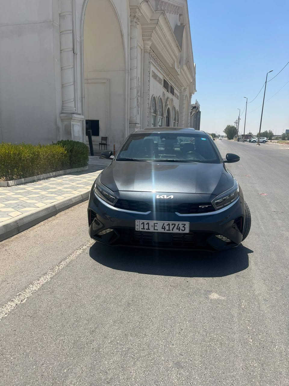 السلام عليكم
كيا فورتي 2022 ليبل واحد🔥

فئة ال GT2✈️🔥

ماشية 44 الف ميل 

1/1

محرك 1600 توربو 🔥🔥

دبل اكزوز رياضي

كير (نمرDTC (7✈️

فتحه 

تدفئة + تبريد بالمقاعد 

كشنات جلد وكهرباء مختمGT

تبريد ديجتال

شاحن واير ليس

تشغيل عن بعد 

شاشة حجم 10.5 انج الجبيره الفول 

خرائط GPS بلاديه 

ليدات خلفي وامامي 

ليد زنون 

رادار امامي وجانبي وخلفي 

حساسات خلفية 

قيادة ذاتيه 

تحديد مسار 

نظام كبح تلقائي عند الرجوع

سماعات Harmn 

دمام امامي وخلفي 

ليدات محيطية بلاديه 

ستيرن حرف D 

شفتات ستيرن 

سياره كل نقص مابيها 

رقم بغداد ب اسمي 

حادثها البنيد نفسه مصبوغ ربعه بدون تبديل وايرباك الدركه فقط طاك ومصلح 

السعر160$ وبيها مجال 

***********

صور الحادث مرفقة بالمنشور
