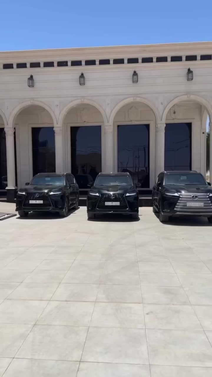 Lexus lx600❤️🌴🐆 #lx570 #viralreel#saudi #uae #bahrain kuwait uae gulf  explore ootd saudi fareedlifestyle5 فريدناصر


**إذا كنت صاحب هذا الإعلان وتريد حذفه لأي سبب، رجاءا أرسل رسالة إلى الدعم الفني**