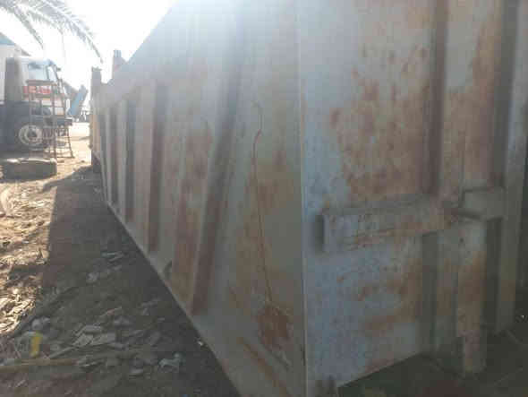 بدي للبيع خمسه وربع جديد ***********
***********
