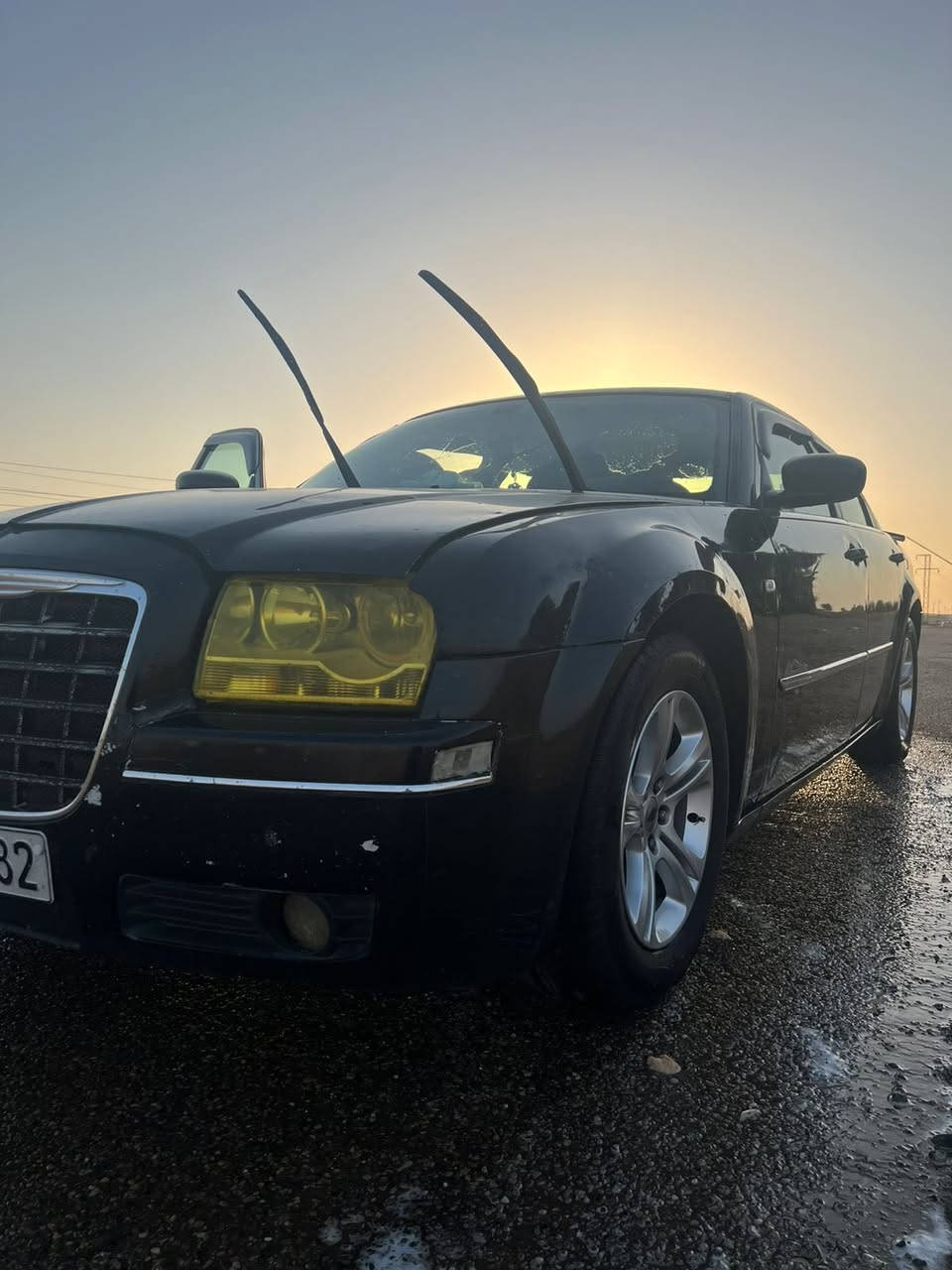 السلام عليكم  سيارة اوبامه موديل 2007 الحادث ( جاملغ يمنه امامي )بدون لا صبغ ولا خياس ولا جراد سنوية جديده  بسمي  رقم السياره الجديد  السيارة  مال بيت  اليحب يتواصل عله هاذه الرقم (***********)
