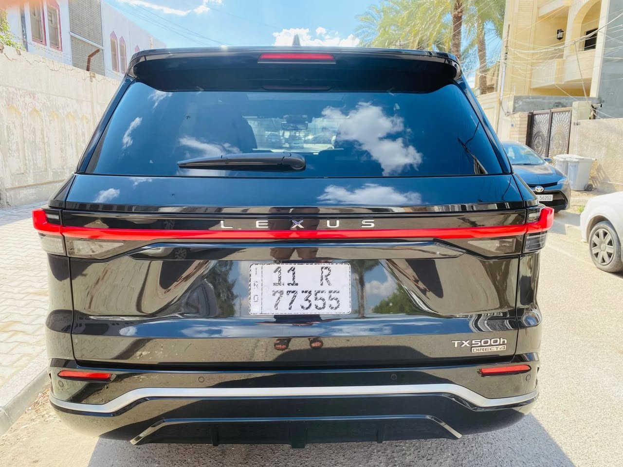 للبيع بسعر جدا مناسب
لكزز TX500 اكبر حجم F sport هايبرد كفاله صبغ ( اللون اسود ملكي ) 
فول للآخر موديل 2024 
ماشية 9  الف فقط 
مواصفات 
1 رادار امامي وتحديد مسار 
ونقاط عمياء وحساسات 
نظام توقف امامي خلفي 
2 بنوراما والمراء الخلفية كامرة 
3 ويل 22 لكزز مع بريك 6 بستم رياضي الكبير من شركة لكزز 
4 محرك 2500 تيربو هايبرد 
5 ثلاث قطع للتبريد 
مع تبريد وتسخين المقاعد 
6 فول اوتماتيك المقاعد والزجاج مع بردات 
7 شاشة كبيرة بنظام كار بلي 
وشاشة اعطال كبيرة مع عدادات بشاشة كبيرة 
8 حادث دعامية فقط 
9 ترحيب أبواب وإنارة لكزز اسفل كل باب نظام سماعات من شركة لكزز مع عزل بدرجة عالية 
10 مقاعد خلفية منفصلة 
كوب هولدر متحرك 
11 خمس بصمات مع فتح وغلط الصندوق بالإشارة تحت الصندوق بدون لمس 

صبغ دعامية 
السيارة مكفول من الصبغ 
هاتف *********** 
السعر الحالي 48 الف دولار بسبب الأوضاع
