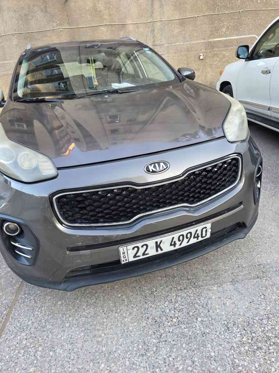 سبورتج خليجي ٢٠١٧
سيارة نظيفة ومرتبة وخير من الله الجاملغ الامامي اليمين فقط بي صبغ الباقي مكفول من ضرر 
اخذ وافحص وين متريد 
ماشية ١٥٠ الف 
السعر ١٥٨ ورقة 
الرقم للتواصل وتساب 
***********

