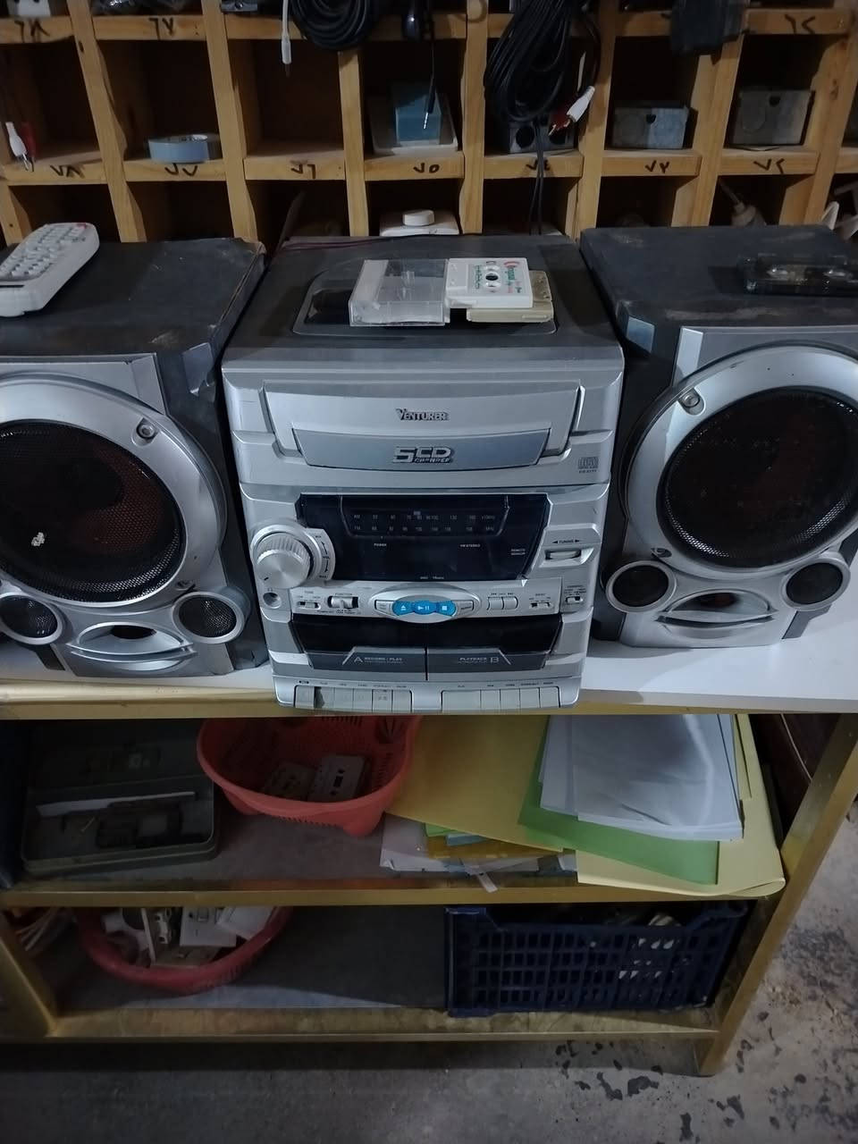 مسجل الماني دبل كاسيت راديو اف ام سعر ٥٠ مع توصيل تصال بالرقم ***********

