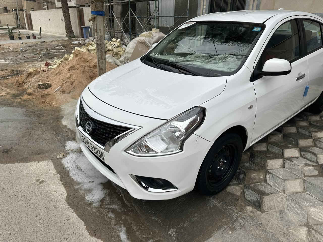 سلام عليكم نسيان سني شركت السور ) مديل 24( بيها pDr للهلال الخلفي السياره بسمي بغداد ماشيه 25 الف تحويل ثاني يوم السعر 128 بيها مجال بسيط مكاني الكرادة 
***********
