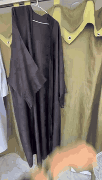 قماش يجنن حرير كويتي موجود كل القياسات وتوصيل الكل المحافظة للحجز مراسله واتساب ***********
