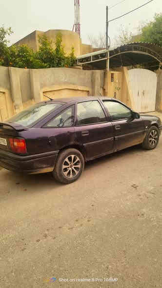 اوبل فيكترا للبيع موديل 1994 الحجم 18 شرط التحويل مباشر رقم نينوئ مسطره سنويه الئ 2029تنتهي طخم تايرات جديد  مكينه بديات نفخ العنوان موصل جانب الايمن حي 17 تموز  السعر 32  رقم الهاتف ***********  رقم الكورك ***********
