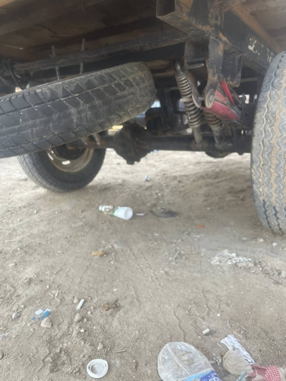 سلام عليكم ستوته للبيع ٢٠١٤ ستوته خير من الله مكينه نضيفه شاصي مكفول من الحيم كهربايات كله جدد نقصه بس سلف السعر ١٤٠٠ وبيه مجال لشراي مكاني سجن الصلاح السبل رقمي ***********
