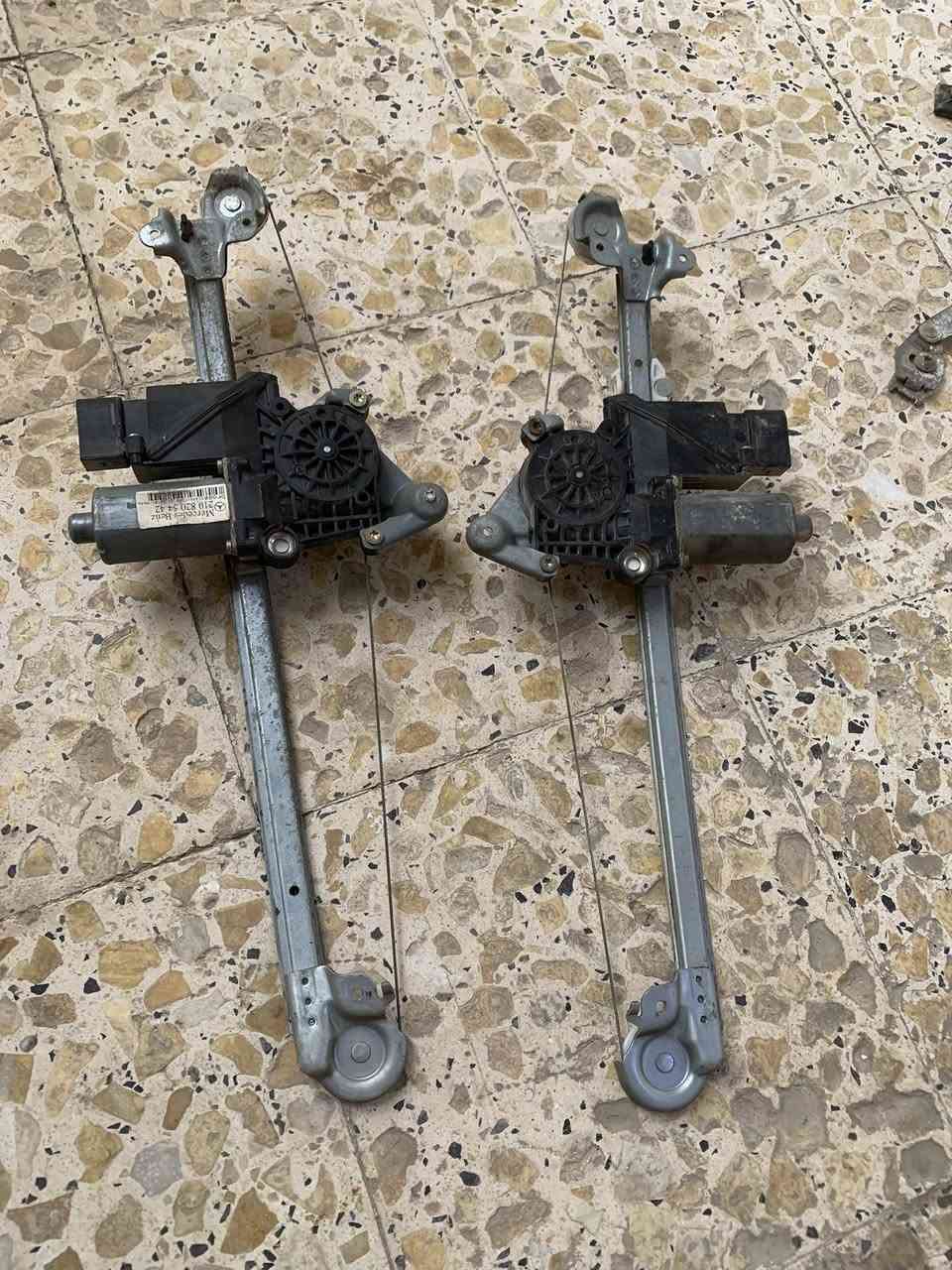 مكائن جام امامي خلفي ام عيون وارد شرط الشغل 
مع الماطورات المكينة بسعر 40 الف 
المكان ميسان العمارة 
***********
