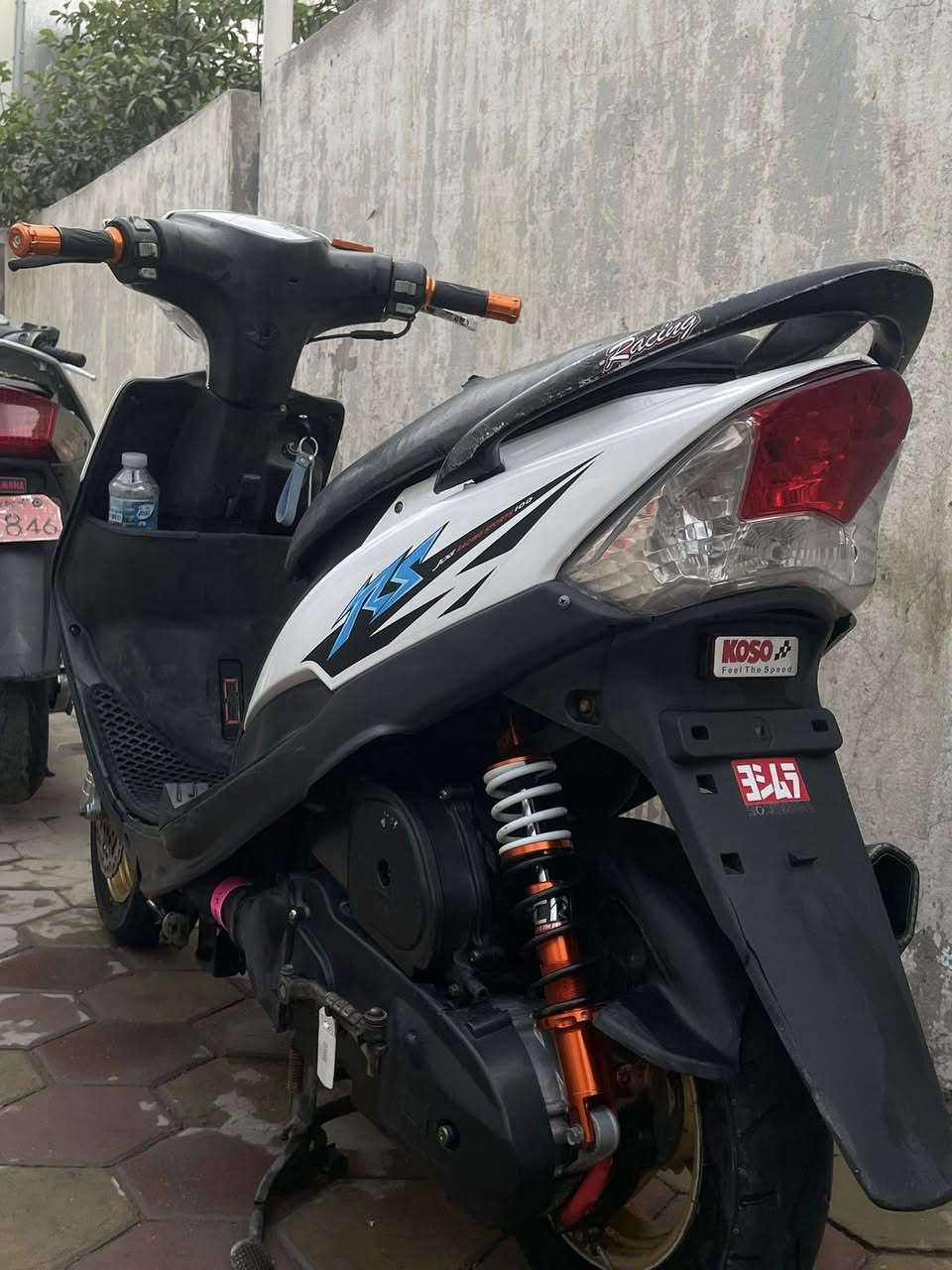 سلام عليكم ماكس عدله للبيع دراجه نضيفه واي نقص مابيه تجي تفحص وتشوفه مكينه ممفتوحه دراجه 55 بلاد بيه تزويد خارجي
دبل امامي رياضي 
دبل خلفي رياضي
يدات بانزين رياضي 
قبق اكسل رياضي 
قبق فلاوين رياضي  
ويل امامي خلفي رياضي  
صالنصه رياضي AHE 
فلنجه رياضي 
بيه زوج تايرات جلاتيني جدد
مكاني بغداد الحريه سعر 550 وبيه مجال حك الجيه جماعت ال450 لتراسل ابد للاتصال ع الرقم ***********
