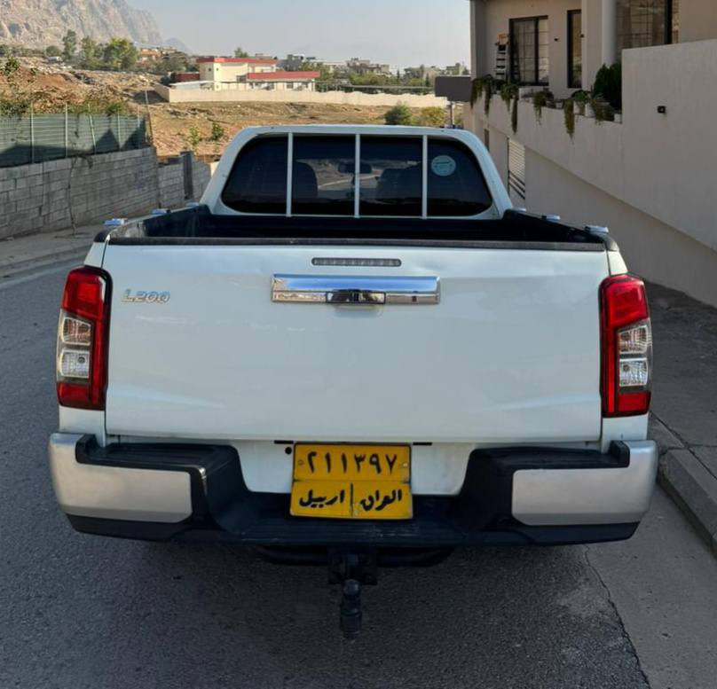 میستۆبۆشی L200 2021  دەبڵ اکسل 
120 هەزار کم ڕۆشتووە 
بی بۆیاغ بی سارد 
هەموو شتیک بە شەرت
 زۆر خاوینە دەرەجە یەکە

سعر : لە کۆمێنت داوای بکە ڕاستەوخۆ بۆت دێت 🤖 

ناونیشان ڕانیە سلیمانی
گێڕ و مەکینەی بەشەرت 
هیچ کێشەیەکی تێدا نییە 

ژمارەی خاوەنەکەی 
 ***********
***********
