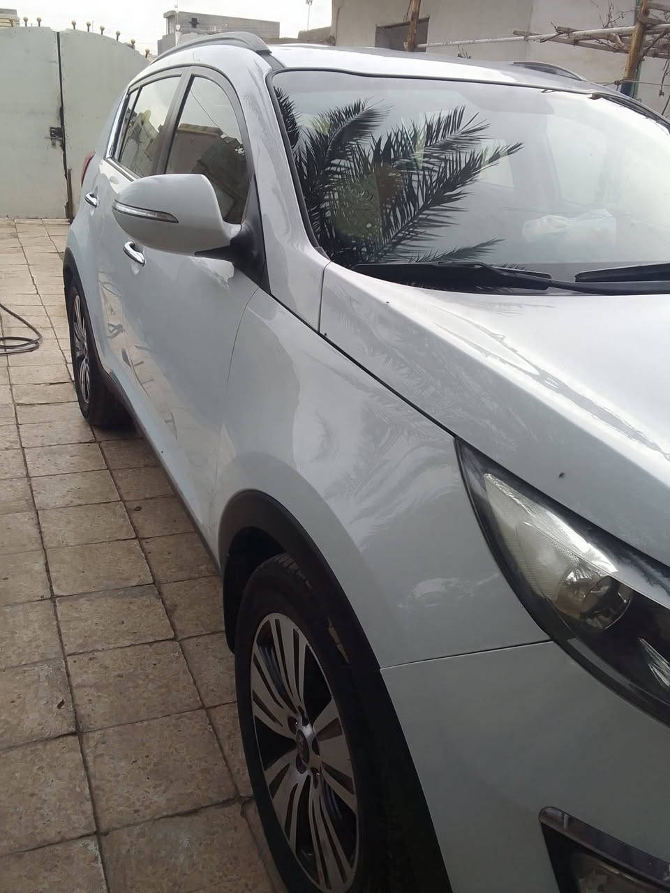 كيه سبورتج 2015كفاله عامه من صبغ وتبديل تبريدمكينه كيرحداديه بيهارصعه باب السايق مامعدله مكينه2000 مامفتوحه ستخدام بيت بسمي رقم بغداد سنويه جددسعر155وبيها مجال مكان السياره بابل جبله*********** ***********
