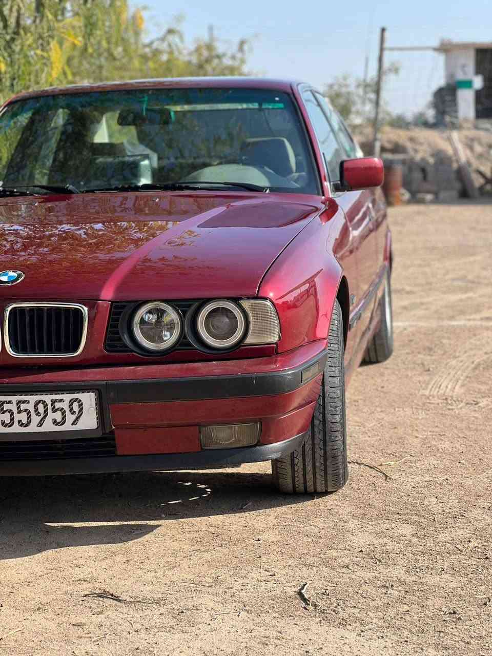 السلام عليكم   من رخصت الادمن المحترم
بيئم 525
موديل 93
رقم انبار 
لون موروني 
محرك مسكر عدل كير اوتو 
السعر 70 
المكان فلوجه
رقم 
***********
***********
