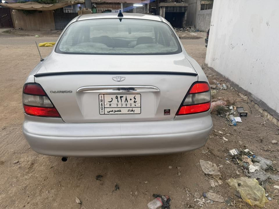 دايو لكنزه موديل 2000
محرك2000كير اوتو 
سلايت ررف شغال صدرجديد
تخم تاير غرفه ع وضع شركه
مكفوله من ضربه جاهزه
سعر48وبيهامجال بصيط
بغداد***********
