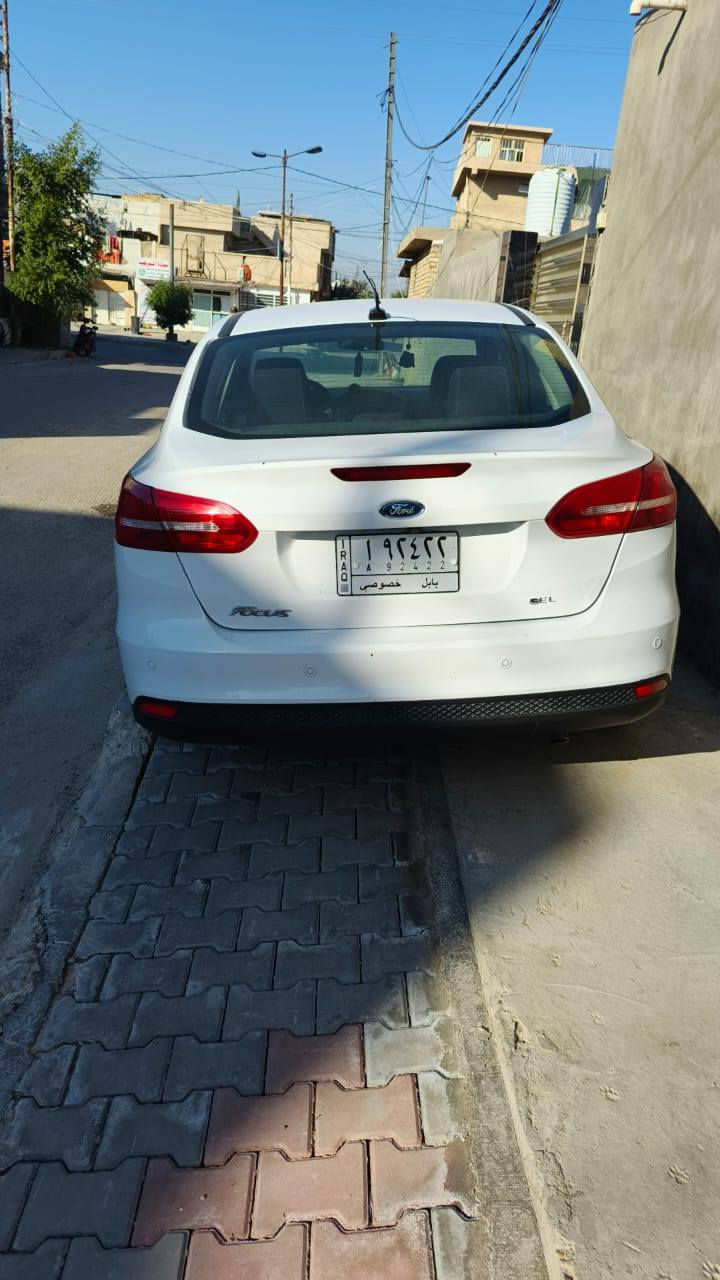 السلام عليكم...فورد فوكس موديل 2018 محرك 2000 فول السيارة بيهة جاملغ والبنيد فقط السعر 90 وبيهة مجال قليل المكان المحمودية..
***********
