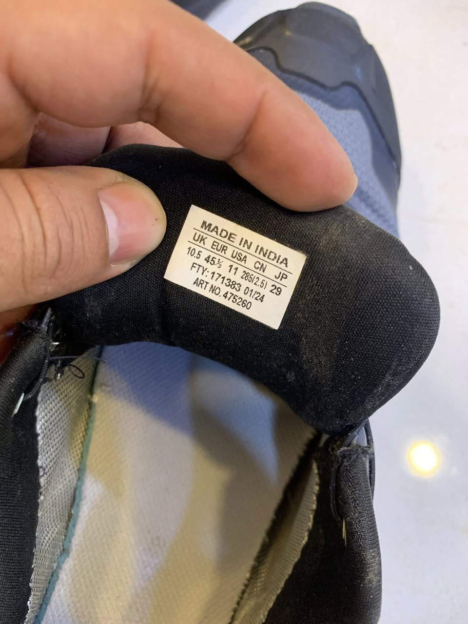 السلام عليكم 

للببع اصلي  نضافة فول  موضح نضافه بالفيديو والصور 

قياس  45 وثلث 

السعر 65 

المكان البصرة ويوجود توصيل الجميع المحافظات


**إذا كنت صاحب هذا الإعلان وتريد حذفه لأي سبب، رجاءا أرسل رسالة إلى الدعم الفني**