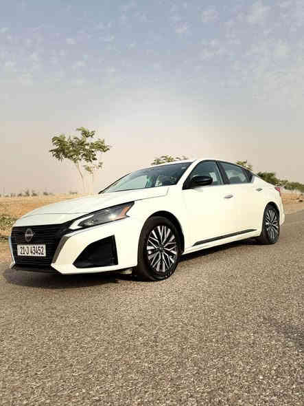 السلام عليكم للبيع 🧿📦

مكلف بالنشر 

نيسان التيما 2025

السياره  مواصفات SV

محرك 2.5

ماشيه السياره " 8000 MlL

تحكمات ستيرن جهتين 

شاشة ترحيب 

بصمة تشغيل  

رادارات 360°

رادار خلفي (وقوف ذاتي ) 

رادار امامي 

رادار جانبي 

تشغيل عن بعد

لدات امامي و خلفي 

كامره خلفيه 

حساس خلفي 

السياره مرتبه كما موضحه بل صور 

حادثهه جاملغ خلفي بجم بلادي وبي شوية بارد بسيط بدون دواخل 

للأستفسار الأتصال ع الرقم 

  0770 828 8507 

ملاحظه / السياره ترقيم جديد يعني سنويه وهزه كله جديد ✋🙏 بغداد
