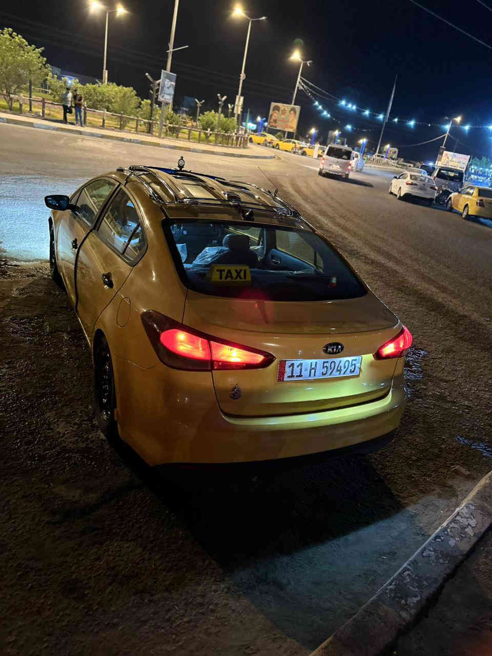 سلام عليكم فورتي 2018 سياره بيه قطعتين مبدل جاملغ الي كتر سايق وبنيد ولباقي كفاله عامه وكير ومكينه وحداديه وتخم تاير وتبريد كفاله عامه سعر 120 وبيه مجال ***********
