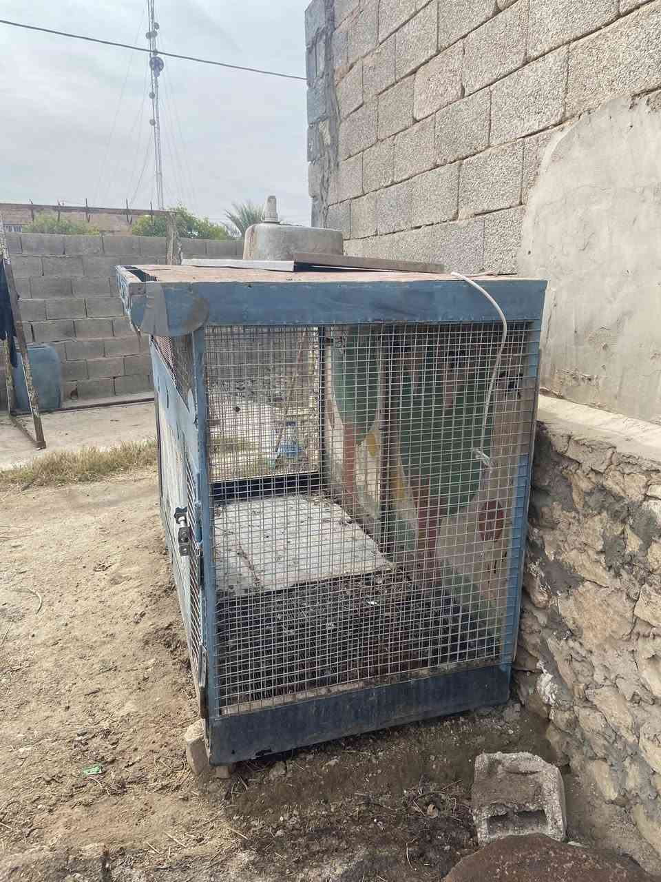 السلام عليكم
يوجد قفص حديد للبيع نظيف حيلل السعر ١٣٠ الف وبي مجال ‭٠٧٧٢ ٧٨٦ ٩٠٦٥‬
