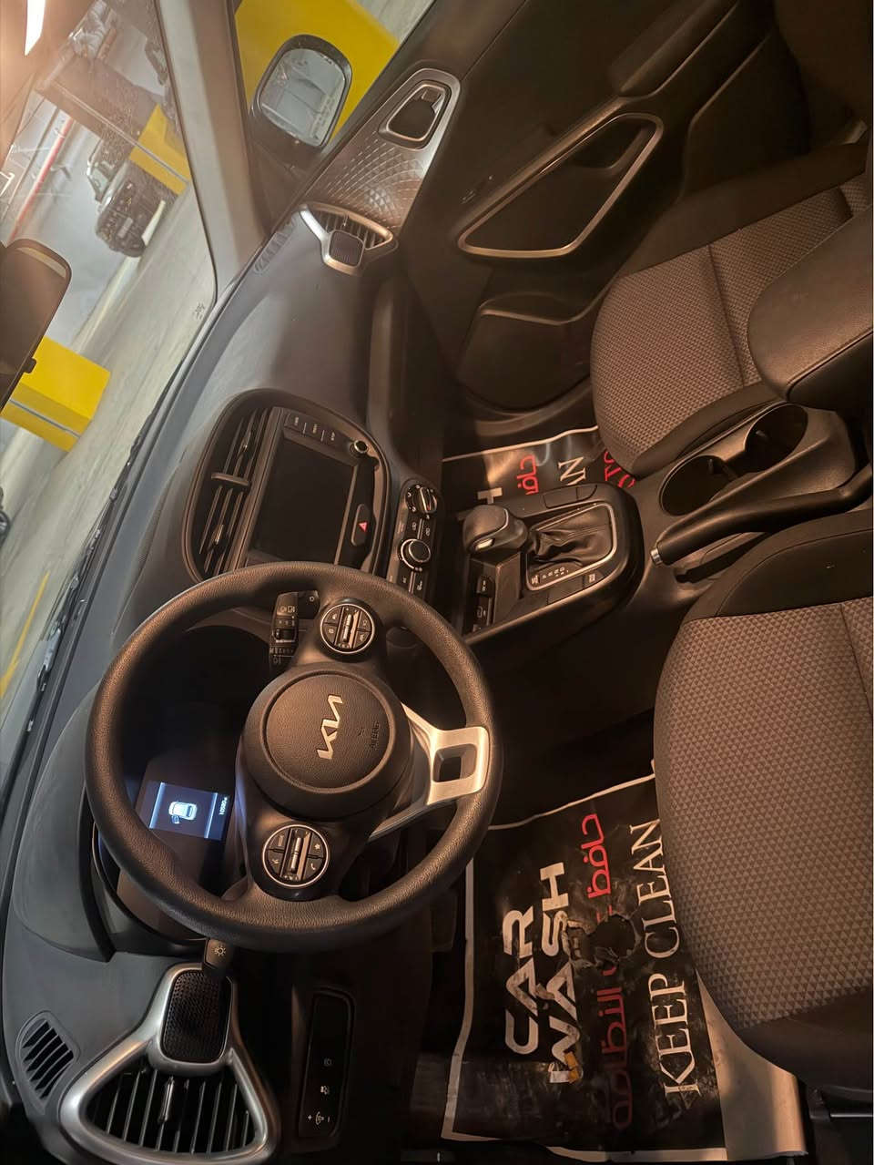 سلام عليكم 
للبيع كيا صول 
موديل 2025
مواصفات عتياديه 
رادار امامي 
رادار جانبي 
رادار خلفي 
كامره خلفي 
تحديد مسار 
كروز سرعه 
دخل مخمل 
شاشه كبيره 
سياره وارد امريكي 
حادثه مرفق بل صور باب مبدل 
سياره فحص مؤقت بغداد 
ماشيه 10 الف 
بجم كبس 
عنوان بغداد المنصور 
*********** 
وتساب متوفر بغداد, العراق
