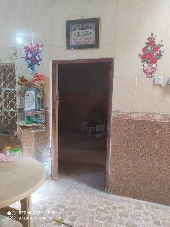 متوفر الان بيت #للإيجار
موقعه #منطقة_السراي_مقابل_الاشراف_التربوي مساحة 100م يحتوي على غرفة نوم عدد2. استقبال وصاله مع مطبخ وحمام وصحيات منفصلة ومخزن صغير في السطح 
#ايجاره 400 الف 
للاستفسار اكثر 
اتصال على الخط ***********
اتصال على الواتساب ***********

او مراجعه مكتب السند للعقار الكائن في الجزائر شارع المطاعم مقابل مدارس التفوق الاهليه
