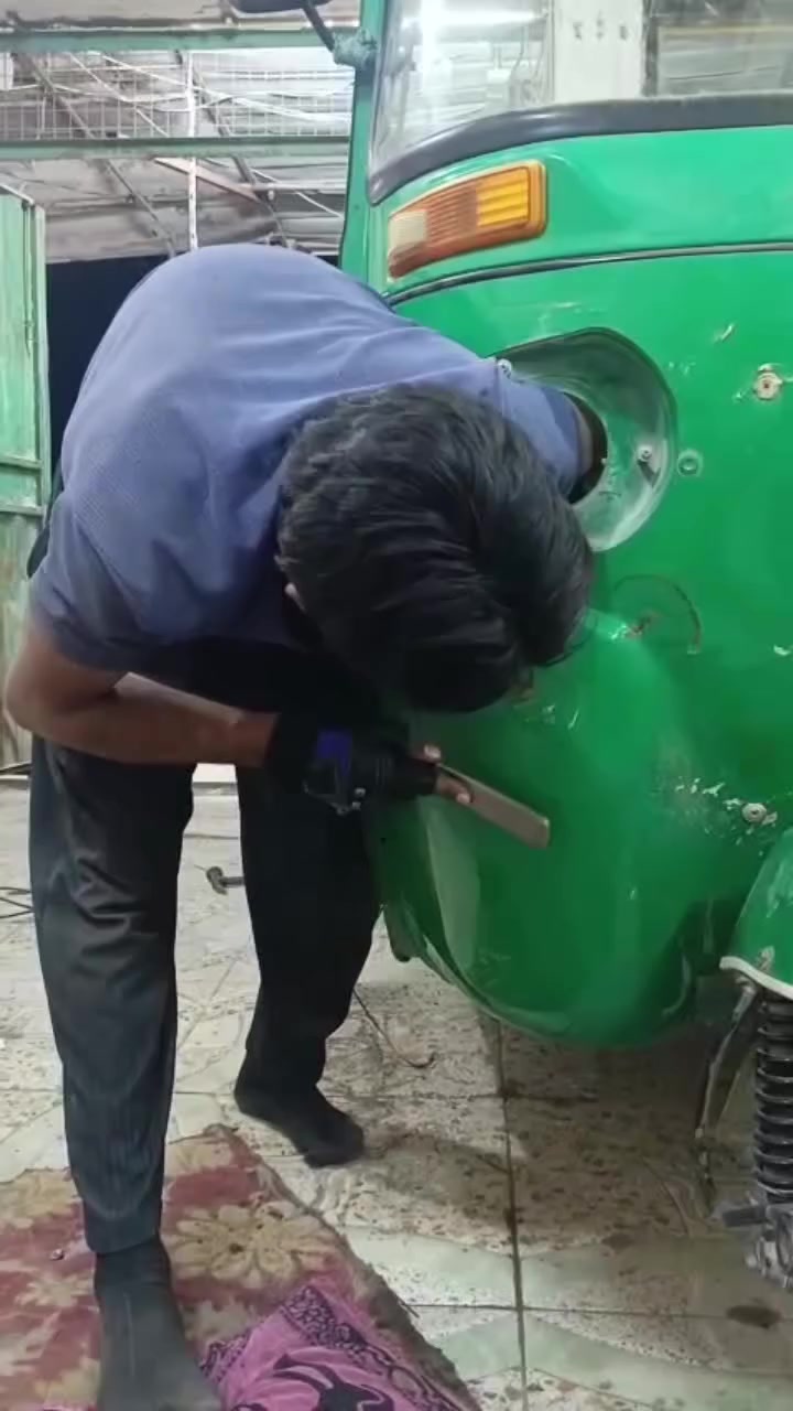 العنوان كربلاء حي العسكري قرب افران البراهيمي ***********
