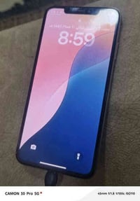 هذا الجهاز رايده ب١٦٥ ألف مكانه بغداد  وذاكرة ٢٥٦ كيكا   شراء خابرني 0...