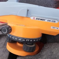 لفل • نضيف جدا • بدون مسطرة