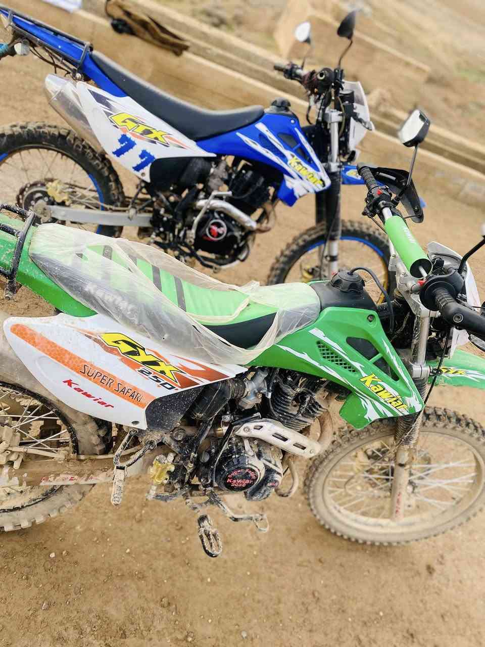 السلام عليكم كاويارات لل بيع الخضر موديل 2026 ول الزرك موديل 2025 ثنينهن صارلهن شهرين من مطبكات السعار خاص  تريد تصال  ***********مكاني جنوب الموصل الحود  مو شراي لا تبزعني 🤍
