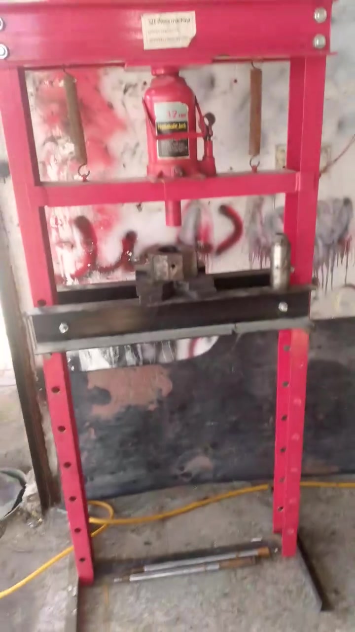 ابريس للبيع استعمال قليل  نضيف جدن السعر250وبي مجال


**إذا كنت صاحب هذا الإعلان وتريد حذفه لأي سبب، رجاءا أرسل رسالة إلى الدعم الفني**