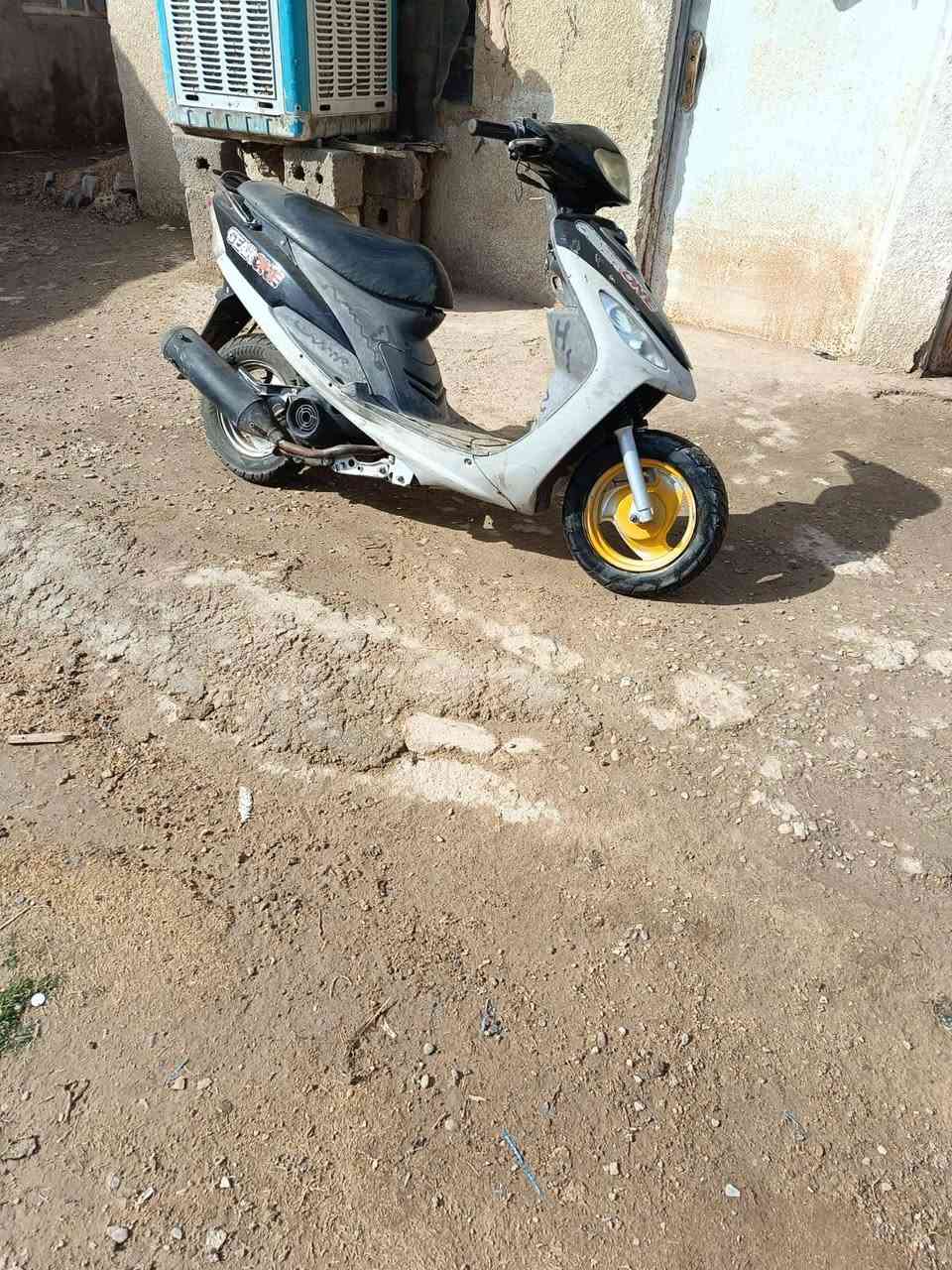 سلام عليكم دراجة ماكس منغولي دراجة خير من اللة شلعة ومعدل انطيك تراي وين ما يعجبك محركهة خير من اللة صوتهة ناعم دراجة يرادلهة بس يدات مال دكم بس السعر 450وبيهة مجال شي بصيط حك جيتك مكاني دورة هورجب الاتصال ***********واتساب ***********بيع مستعجل
