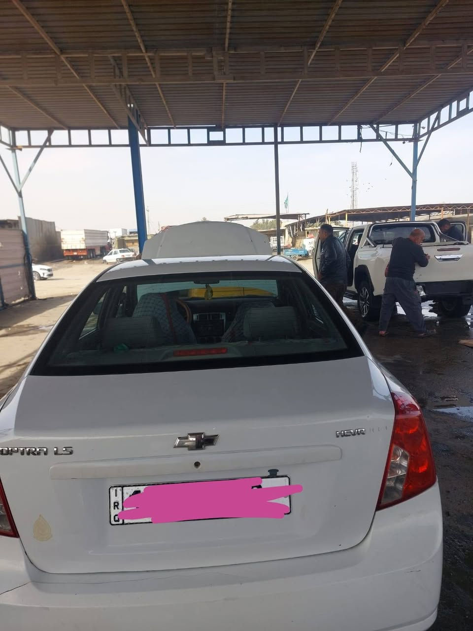 سلام عليكم، للبيع اوبترا2011، كامله محرك حاويه لايت زينون تبريد شاشه بيها بارد بسيط ورشه 
***********

السعر 68وبيها مجال
