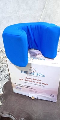 يوجد مستلزمات طبية للبيع غير مستخدمة و بحالة ممتازة. البيع بسعر مناسب ...