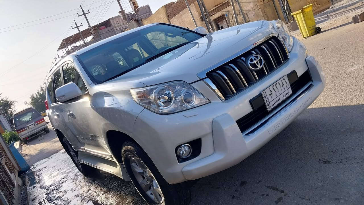 السلام عليكم برادو مديل 2012 سياره رقمها بصره باسمي سياره مكفوله من كلشي وسياره كلش نظيفه  وشوفة عينكم بصور ومكان سياره بصره 4 سلندر السعر 260 ورقه للاتصال ***********
