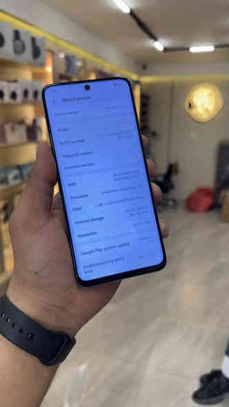 HONOR X7b 🩵
بسعر 139 الف فقط🥰
جهاز كلش حلو ونظيف ✨
الذاكرة 256GB
الرام 6GB+6GB=12 GB
المعالج Snapdragon 680
الكاميرا 108 ميجابكسل 
صوت ستيريو 
بصمة جانية 
البطارية 6000 ملي أمبير 
المكان موصل 
حي الميثاق 
للاستفسار 
***********

