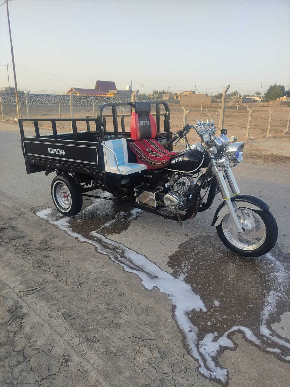 سلام عليكم شباب ستوته للبيع مديل 2016اوراق اصولي تعمير كله25بس الشاصي 16مكفوله كفاله عامه مكاني حله قضاء الكفل. السعر  اتصل هذا رقمي بي واتساب ***********
