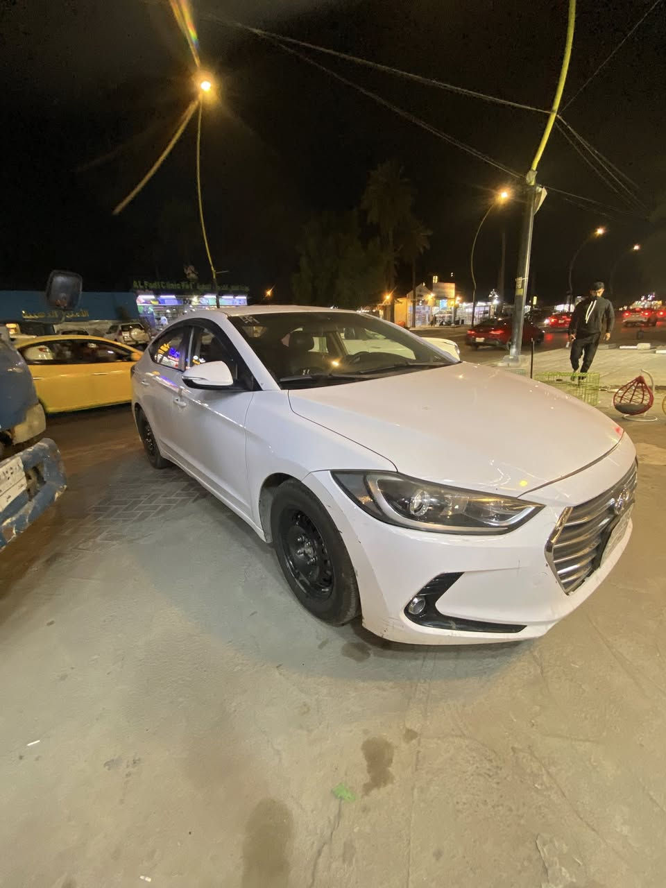 هيونداي ألنترا(أفانتي)2018 وارد خليجي لمتد ما عده الفتحه السياره مكفوله ما عده باب بيه بارد ولبقيه مكفوله من لدعاميه للدعاميه تبريد ثلج صدر ممبدل ع وضع لشركه ممفتوح ابد وجديد ليهسه كير محرك مكفولات سياره جاهزه ميحتاج اي شي الهه باسمي تحويل ثاني يوم بغداد للاستفسار ***********  السعر 129 ورقه وبيها مجال بسيط جدا جدا
