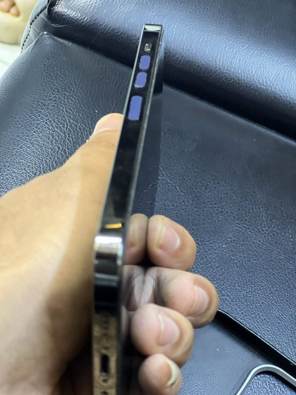 السلام عليكم أيفون 13برو ماكس للبيع جهاز نضيف لا زلغ لا كسر مكفول من كل النواحي بطاريته 80‎%‎ ذاكرته 256مكاني بغداد سعر 700وبي مجال ***********
